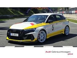 Weiß Gebraucht 2025 Audi RS3 Sport Limousine | 89.980 €