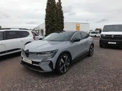 Grau kqj + schwarz gne Gebraucht 2022 Renault Mégane Techno Limousine | 30.900 € (Fairer Preis)