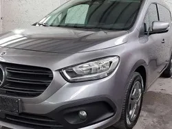 Lackfarbe chromitgrau m Gebraucht 2022 Mercedes Citan 110 Van / Kleinbus | 14.900 € (Superpreis)