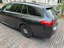 Grau Gebraucht 2023 Mercedes C300 AMG Limousine | 41.900 € (Fairer Preis)