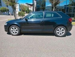 Schwarz Gebraucht 2011 Audi A3 Ambiente Limousine | 4.200 € (Guter Preis)