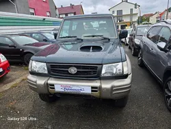 Grün Gebraucht 1999 Hyundai Galloper SUV | 2.250 €