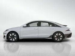 Weiß Gebraucht 2023 Hyundai Ioniq 6 Limousine | 35.999 € (Etwas zu teuer)