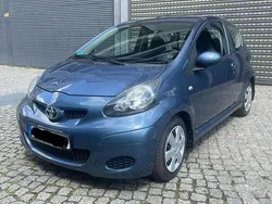 Blau Gebraucht 2009 Toyota Aygo Kleinwagen | 3.499 € (Fairer Preis)