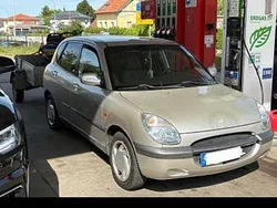 Silber Gebraucht 2000 Daihatsu Sirion Kleinwagen | 1.350 € (Superpreis)