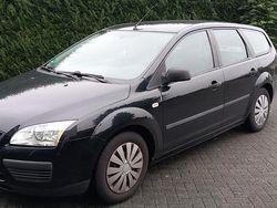 Schwarz Gebraucht 2006 Ford Focus Kombi | 3.000 € (Fairer Preis)