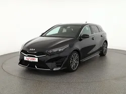 Zilinaschwarzmet. (metallic) Gebraucht 2024 Kia Ceed GT-Line Limousine | 27.490 € (Fairer Preis)