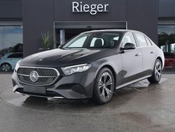 Grau Gebraucht 2024 Mercedes E200 Avantgarde Limousine | 44.784 € (Fairer Preis)