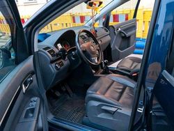 Blau Gebraucht 2013 VW Touran Van / Kleinbus | 13.299 €