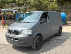 Grau Gebraucht 2005 VW T5 Van | 3.100 € (Guter Preis)