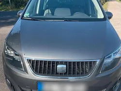 Grau Gebraucht 2014 Seat Alhambra Style Van / Kleinbus | 11.500 € (Guter Preis)
