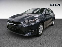 Grau Gebraucht 2025 Kia Ceed Comfort Limousine | 24.480 € (Guter Preis)