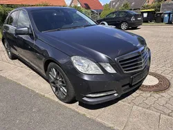 Grau Gebraucht 2011 Mercedes E300 Avantgarde Limousine | 5.000 € (Guter Preis)