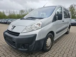 Grau Gebraucht 2009 Peugeot Expert Van | 4.990 € (Etwas zu teuer)