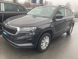 Black magic perleffekt Neu 2026 Skoda Karoq Selection SUV | 33.495 € (Fairer Preis)