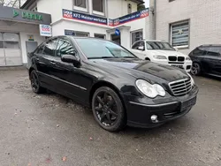 Schwarz Gebraucht 2007 Mercedes C320 Limousine | 4.970 € (Fairer Preis)