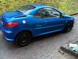 Blau Gebraucht 2004 Peugeot 206 CC Cabrio | 1.300 € (Guter Preis)