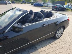 Schwarz Gebraucht 2011 Mercedes E250 Elegance Cabrio | 14.900 € (Guter Preis)