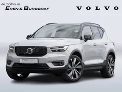 Silber Gebraucht 2022 Volvo XC40 Pro SUV | 35.990 € (Teuer)