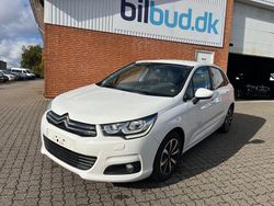 Weiß Gebraucht 2018 Citroën C4 SELECTION Limousine | 5.200 € (Superpreis)