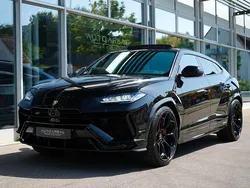 Schwarz Gebraucht 2023 Lamborghini Urus SUV | 314.990 € (Teuer)