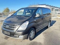 Silber Gebraucht 2015 Hyundai H-1 Van / Kleinbus | 7.999 € (Guter Preis)