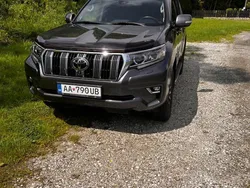 Grau Gebraucht 2019 Toyota Land Cruiser Executive SUV | 45.000 € (Fairer Preis)