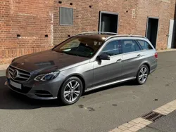 Grau Gebraucht 2016 Mercedes E250 Avantgarde Kombi | 15.500 € (Superpreis)
