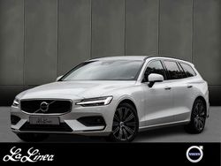 Weiss Gebraucht 2024 Volvo V60 Core Kombi | 36.660 € (Fairer Preis)