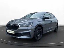Grau Gebraucht 2023 Skoda Fabia Tour Limousine | 17.270 € (Fairer Preis)