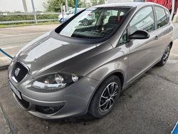 Grau Gebraucht 2005 Seat Altea Kleinwagen | 3.000 € (Etwas zu teuer)