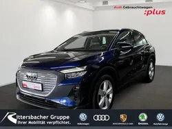 Navarrablau metallic Gebraucht 2022 Audi Q4 e-tron Basis SUV | 25.990 € (Fairer Preis)