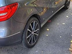 Gebraucht 2012 Mercedes B180 Edition 1 Van / Kleinbus | 5.950 € (Superpreis)