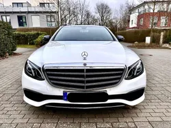 Weiß Gebraucht 2019 Mercedes E200 Limousine | 31.999 € (Fairer Preis)