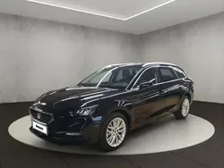 Midnight schwarz metallic Gebraucht 2023 Seat Leon XCELLENCE Kombi | 25.950 € (Fairer Preis)