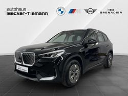 Schwarz Gebraucht 2025 BMW iX1 Shadowline SUV | 39.810 € (Guter Preis)