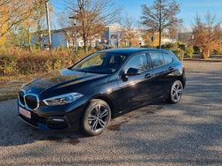 Schwarz Gebraucht 2023 BMW 118 Shadowline Kleinwagen | 24.890 € (Guter Preis)
