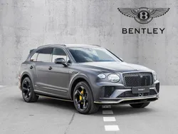 Schwarz Neu 2025 Bentley Bentayga SUV | 307.900 €