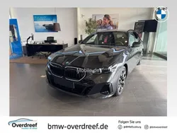 Grau Neu 2025 BMW i5 Sport Line Limousine | 79.950 € (Teuer)