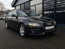 Schwarz Gebraucht 2011 Audi A4 Attraction Kombi | 3.199 € (Superpreis)
