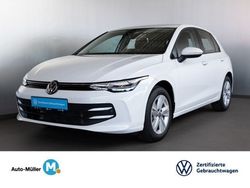 Weiß Gebraucht 2024 VW Golf VIII Life Kleinwagen | 22.980 € (Guter Preis)