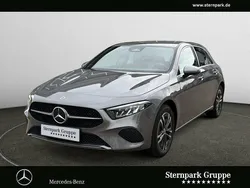 Andere Gebraucht 2024 Mercedes A250 Progressive Limousine | 31.880 € (Fairer Preis)
