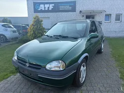 Grün Gebraucht 1996 Opel Corsa Kleinwagen | 550 € (Superpreis)
