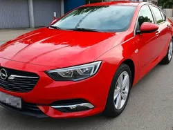 Rot Gebraucht 2018 Opel Insignia Edition Limousine | 10.000 € (Superpreis)
