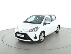 Weiß Gebraucht 2018 Toyota Yaris Comfort Limousine | 10.110 € (Fairer Preis)