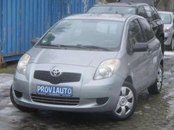 Medium silver metallic Gebraucht 2007 Toyota Yaris Cool Kleinwagen | 1.300 € (Superpreis)