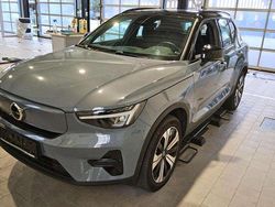 Grau thunder grey / metallic Gebraucht 2022 Volvo XC40 Core SUV | 28.950 € (Superpreis)