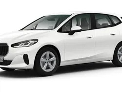 Weiß Gebraucht 2024 BMW 216 Active Tourer Luxury Line Van / Kleinbus | 31.388 € (Teuer)