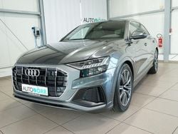 Grau Gebraucht 2023 Audi Q8 S-Line SUV | 74.900 € (Superpreis)