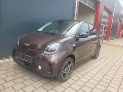 Schwarz Gebraucht 2021 Smart ForFour Electric Drive Limousine | 7.950 € (Fairer Preis)